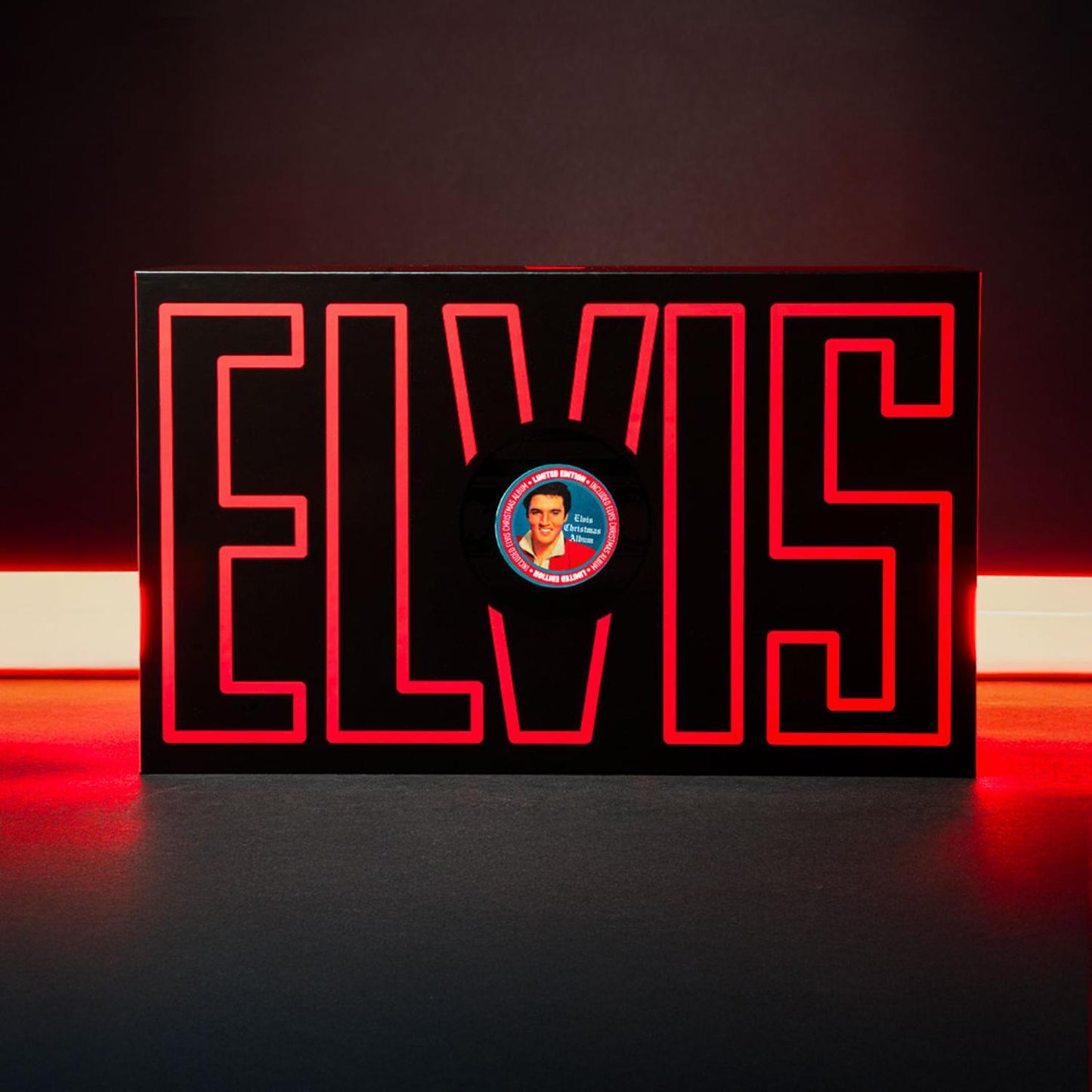 ELVIS Special Edition Portable Cassette Player + Christmas Album